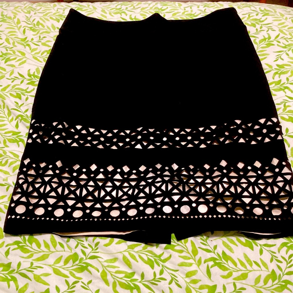 The Limited geometric skirt EUC